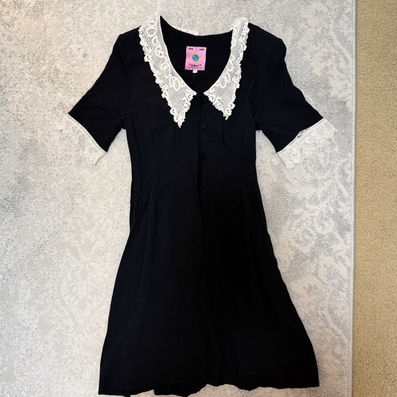 UNIF Darcy Dress - Picture 2 of 5